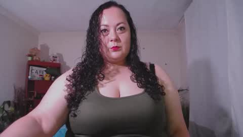Snapshot of aleia_taylor chatting on March 7, 2026, 10:07 pm aleia taylor online show from March 7, 2026, 10:07 pm