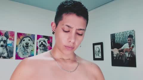 Snapshot of aleja1214 chatting on December 18, 2024, 10:02 pm Alejandra online show from December 18, 2024, 10:02 pm