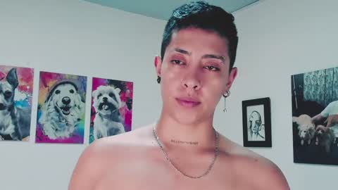 Snapshot of aleja1214 chatting on December 19, 2024, 5:51 am Alejandra online show from December 19, 2024, 5:51 am