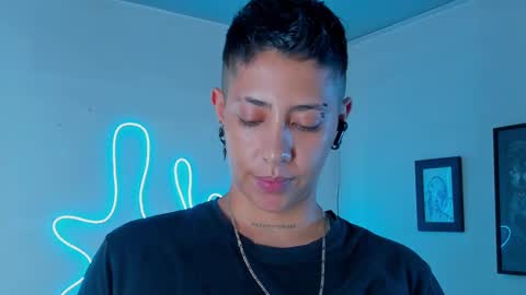 Snapshot of aleja1214 chatting on September 19, 2025, 11:16 pm Alejandra online show from September 19, 2025, 11:16 pm