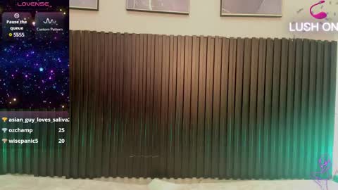 aleja__slav3 online show from December 17, 2024, 12:45 am