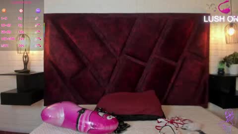 aleja__slav3 online show from April 11, 2026, 8:57 pm