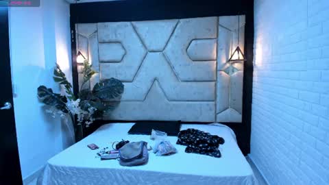 aleja__slav3 online show from June 20, 2026, 10:23 pm