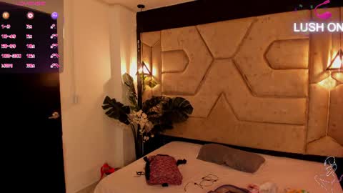 aleja__slav3 online show from July 18, 2026, 10:46 pm