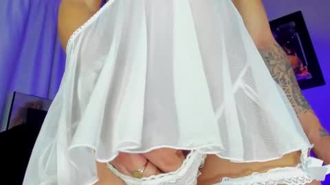 Alejandra online show from February 13, 2026, 1:12 am