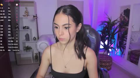 Snapshot of alejaa___ chatting on February 13, 2025, 2:31 pm Alejandra online show from February 13, 2025, 2:31 pm