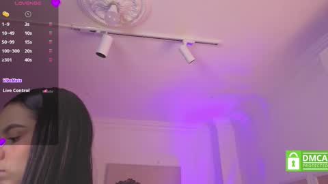 Snapshot of alejaa___ chatting on November 5, 2025, 11:54 am Alejandra online show from November 5, 2025, 11:54 am