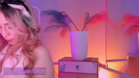 Snapshot of alejamillan1 chatting on May 27, 2026, 4:09 am night GTM -5 online show from May 27, 2026, 4:09 am