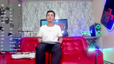 Alejandra and James online show from March 12, 2026, 11:27 am