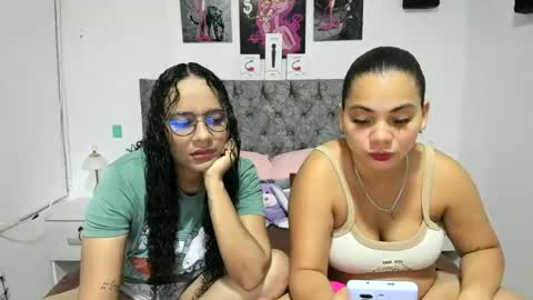 alejandra_evanss online show from June 19, 2026, 3:22 am