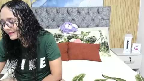 alejandra_evanss online show from July 29, 2026, 2:43 am