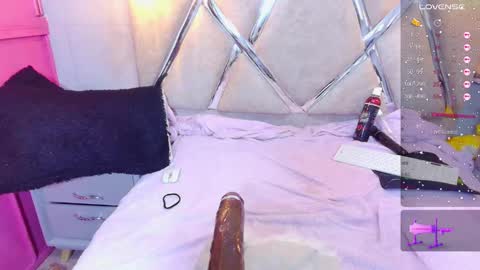 alejandra martins online show from March 7, 2025, 11:49 pm