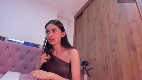 Snapshot of alejandraaa_ chatting on September 18, 2025, 1:51 am alejandraaa_ online show from September 18, 2025, 1:51 am