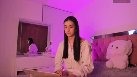 Snapshot of alejandraaa_ chatting on September 28, 2025, 2:39 am alejandraaa_ online show from September 28, 2025, 2:39 am