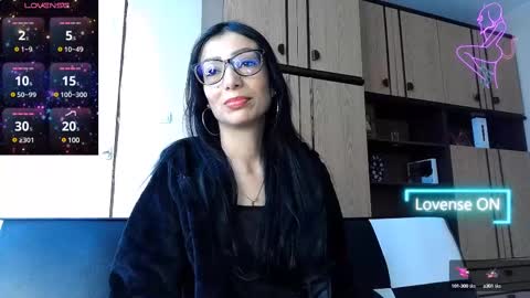 Snapshot of alejandracherry_ chatting on February 12, 2025, 1:27 pm Alejandra online show from February 12, 2025, 1:27 pm