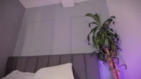 Alejandra online show from June 30, 2026, 6:53 pm