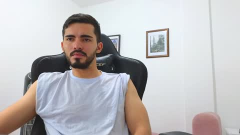 Snapshot of alejandroo_7 chatting on December 31, 2024, 1:36 am alejandroo_7 online show from December 31, 2024, 1:36 am