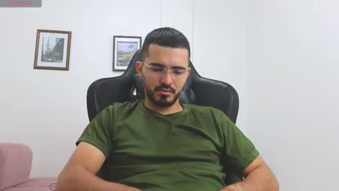 Snapshot of alejandroo_7 chatting on November 22, 2025, 4:06 pm alejandroo_7 online show from November 22, 2025, 4:06 pm
