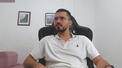 Snapshot of alejandroo_7 chatting on November 25, 2025, 2:50 pm alejandroo_7 online show from November 25, 2025, 2:50 pm