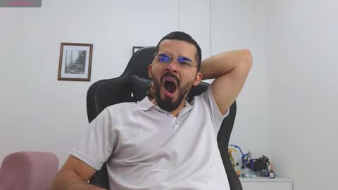 Snapshot of alejandroo_7 chatting on December 2, 2025, 8:59 pm alejandroo_7 online show from December 2, 2025, 8:59 pm