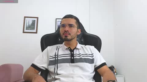 Snapshot of alejandroo_7 chatting on December 4, 2025, 3:10 pm alejandroo_7 online show from December 4, 2025, 3:10 pm