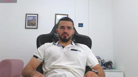Snapshot of alejandroo_7 chatting on December 14, 2025, 4:45 pm alejandroo_7 online show from December 14, 2025, 4:45 pm