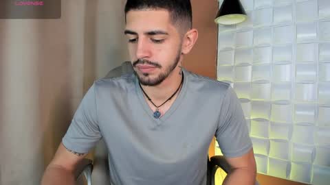 Snapshot of alejandrostorm chatting on April 1, 2026, 4:46 am Alejo online show from April 1, 2026, 4:46 am