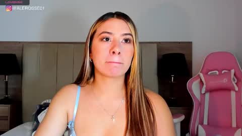 Snapshot of alejarosse chatting on March 4, 2025, 9:32 pm alejandra independent models online show from March 4, 2025, 9:32 pm