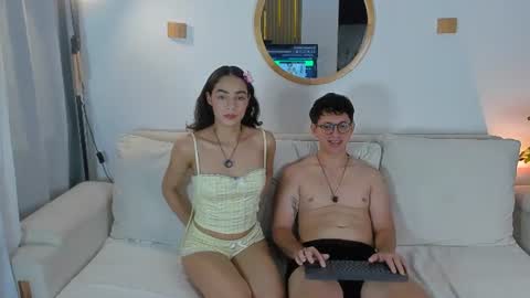 Snapshot of alejerg chatting on July 12, 2026, 11:51 pm alejerg online show from July 12, 2026, 11:51 pm