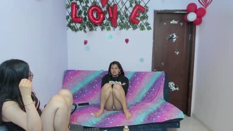 Snapshot of alejita_smithh chatting on March 5, 2025, 3:40 pm zoe and Kataleya online show from March 5, 2025, 3:40 pm