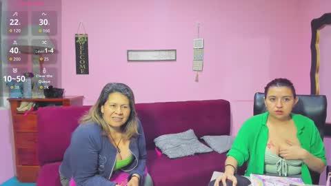 Snapshot of alejita_smithh chatting on November 16, 2025, 10:54 am zoe and Kataleya online show from November 16, 2025, 10:54 am