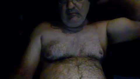 alejito16 online show from January 4, 2025, 7:34 am