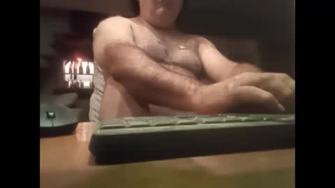 alejito16 online show from February 17, 2025, 8:19 am