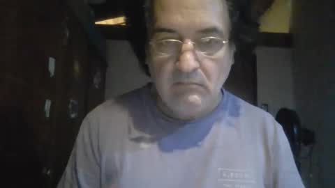 alejito16 online show from April 27, 2026, 8:01 am