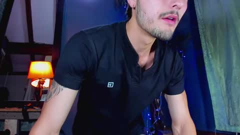 Snapshot of alejo_323__ chatting on January 3, 2025, 2:43 am alejo_323__ online show from January 3, 2025, 2:43 am