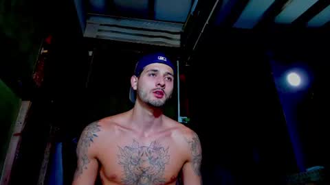 Snapshot of alejo_323__ chatting on June 22, 2026, 2:24 am alejo_323__ online show from June 22, 2026, 2:24 am