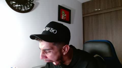 Snapshot of alejo_hot23 chatting on May 7, 2026, 12:05 am David online show from May 7, 2026, 12:05 am