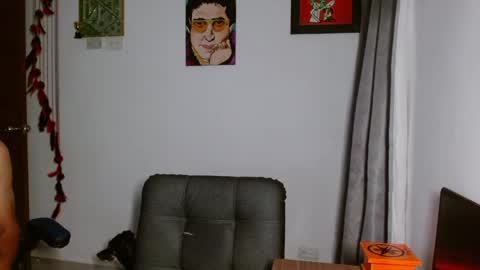 Snapshot of alejo_hot23 chatting on June 6, 2026, 2:05 am David online show from June 6, 2026, 2:05 am