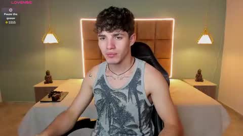 ALejoo Saenz online show from June 14, 2026, 7:49 pm