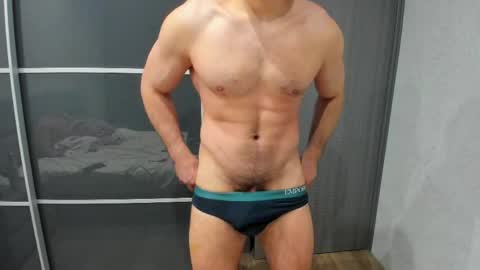 aleks_brown online show from June 6, 2026, 9:19 pm