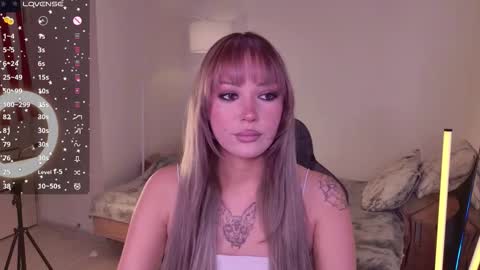 aleksacandy online show from January 11, 2026, 2:44 pm