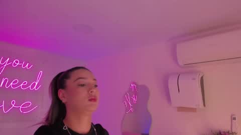Aleksandra  online show from May 6, 2026, 12:43 pm