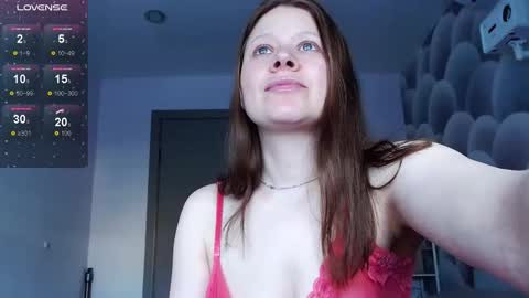 Snapshot of aleksasamui chatting on April 23, 2026, 2:02 am Aleksa online show from April 23, 2026, 2:02 am
