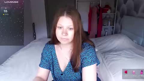 Snapshot of aleksasamui chatting on May 10, 2026, 7:46 am Aleksa online show from May 10, 2026, 7:46 am