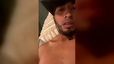 alemart2010 online show from April 8, 2026, 6:13 am