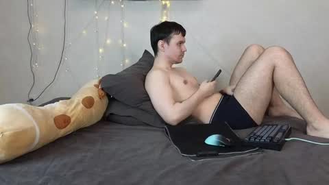 Alena online show from June 9, 2026, 1:17 am