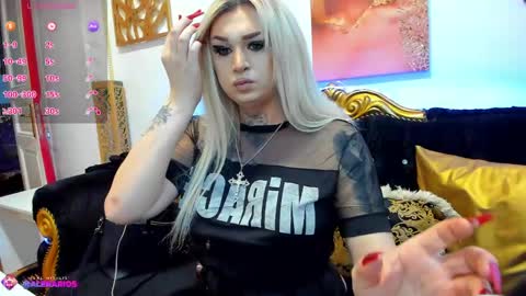 alenarios online show from April 25, 2026, 4:37 am