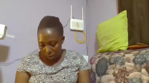 Snapshot of alesha_ chatting on May 2, 2026, 8:08 am Noreen Kennth and Emilly online show from May 2, 2026, 8:08 am