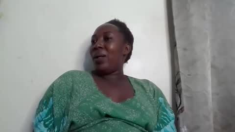 Snapshot of alesha_ chatting on May 3, 2026, 5:41 pm Noreen Kennth and Emilly online show from May 3, 2026, 5:41 pm