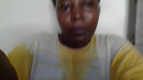 Snapshot of alesha_ chatting on May 12, 2026, 7:49 am Noreen Kennth and Emilly online show from May 12, 2026, 7:49 am
